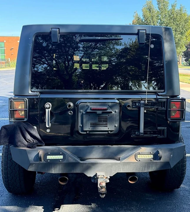 2016 Jeep JK Wrangler - Image 2 of 10