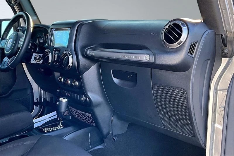2016 Jeep JK Wrangler - Image 13 of 20