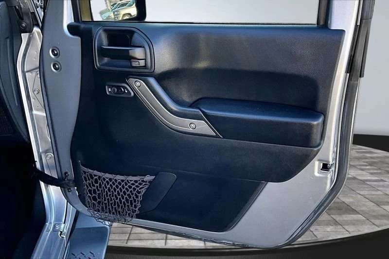 2016 Jeep JK Wrangler - Image 17 of 20