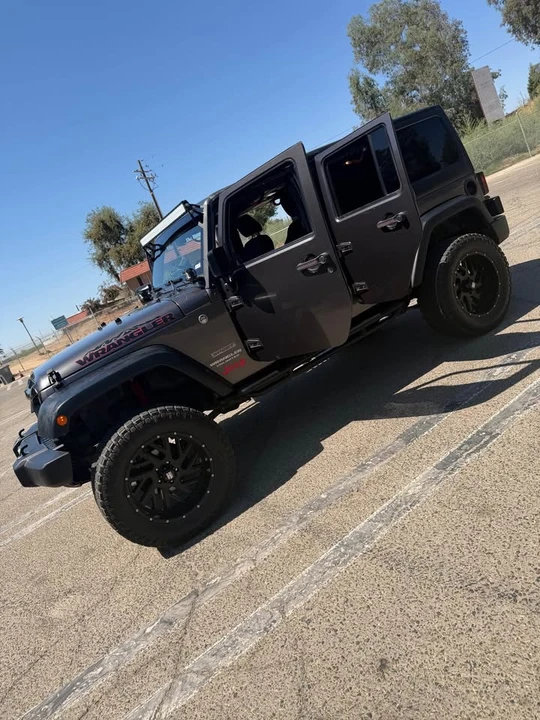 2016 Jeep JK Wrangler - Image 2 of 15