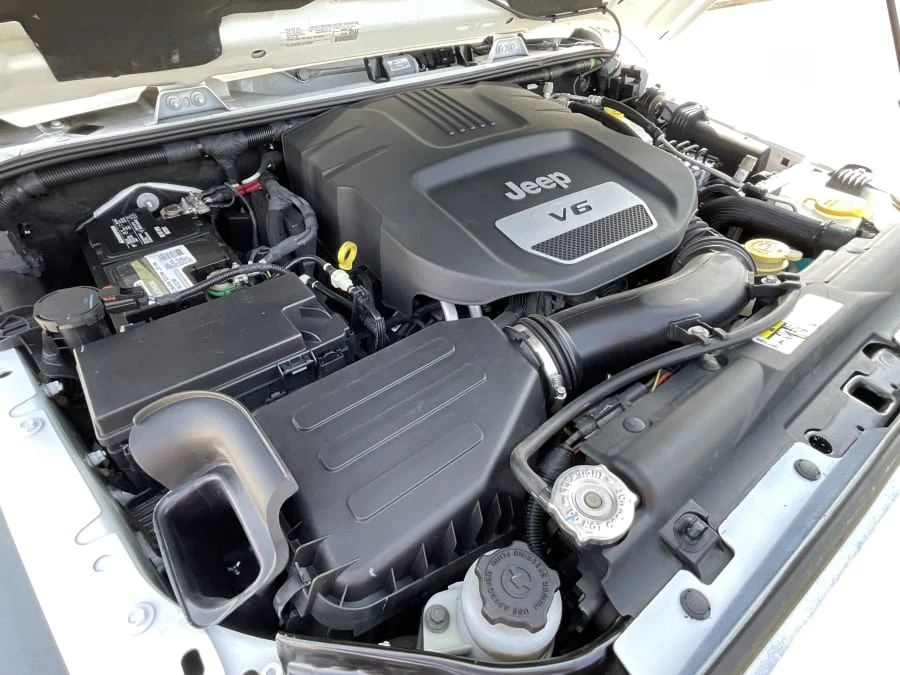 2016 Jeep JK Wrangler - Image 14 of 16