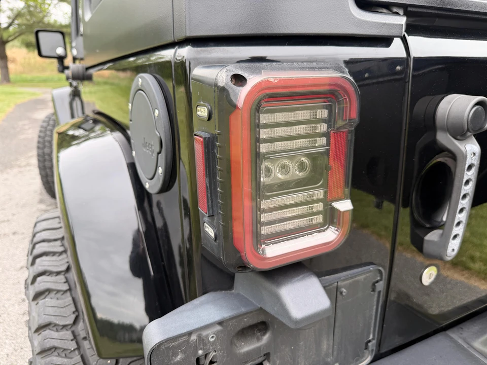 2016 Jeep JK Wrangler - Image 18 of 31