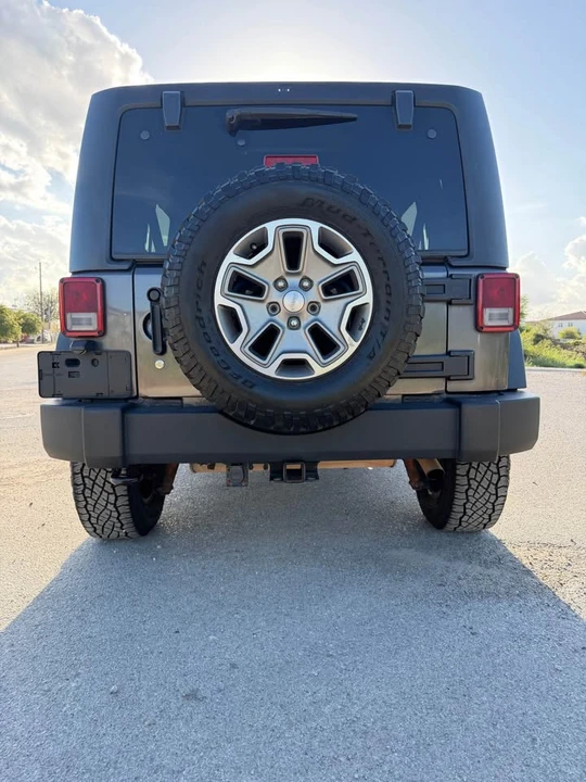 2016 Jeep JK Wrangler - Image 5 of 17