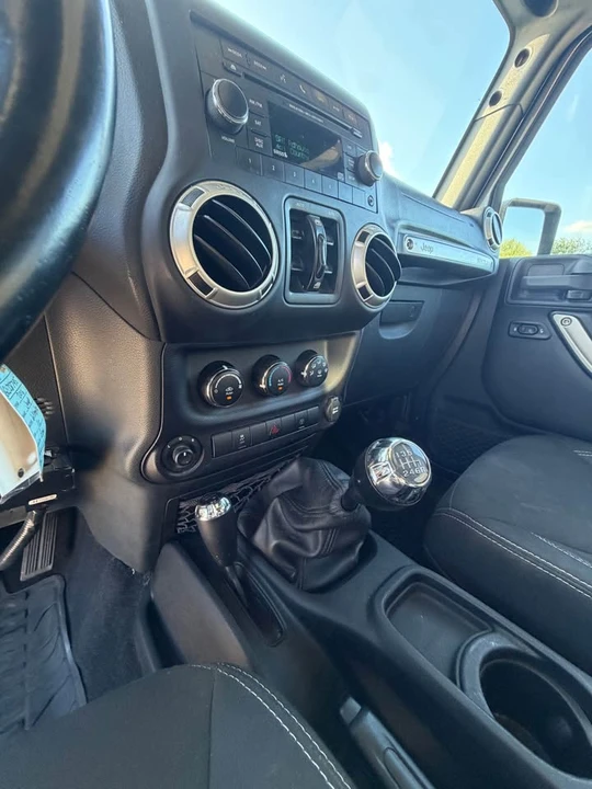 2016 Jeep JK Wrangler - Image 12 of 17
