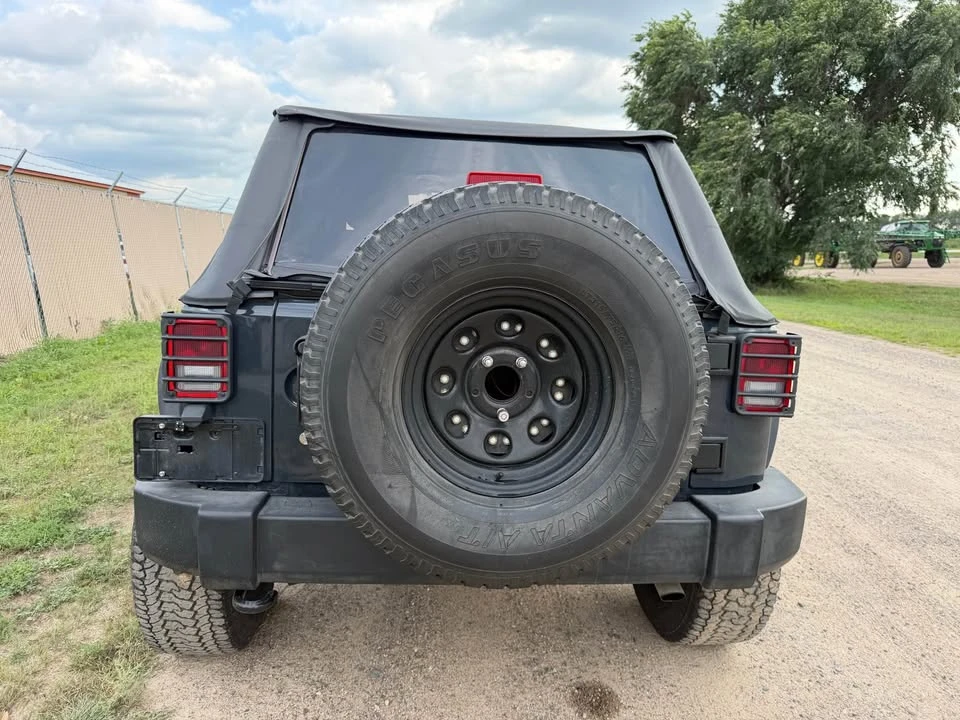 2016 Jeep JK Wrangler - Image 15 of 20