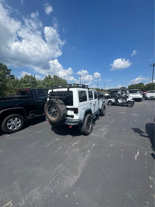 2016 Jeep JK Wrangler - Image 3 of 4
