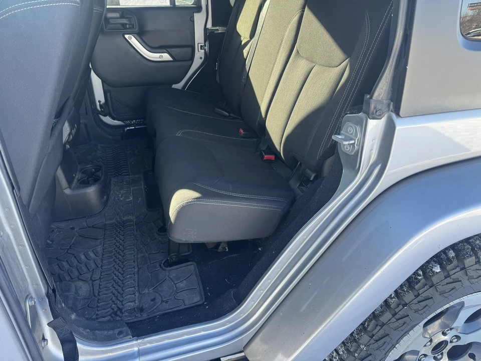 2016 Jeep JK Wrangler - Image 20 of 21
