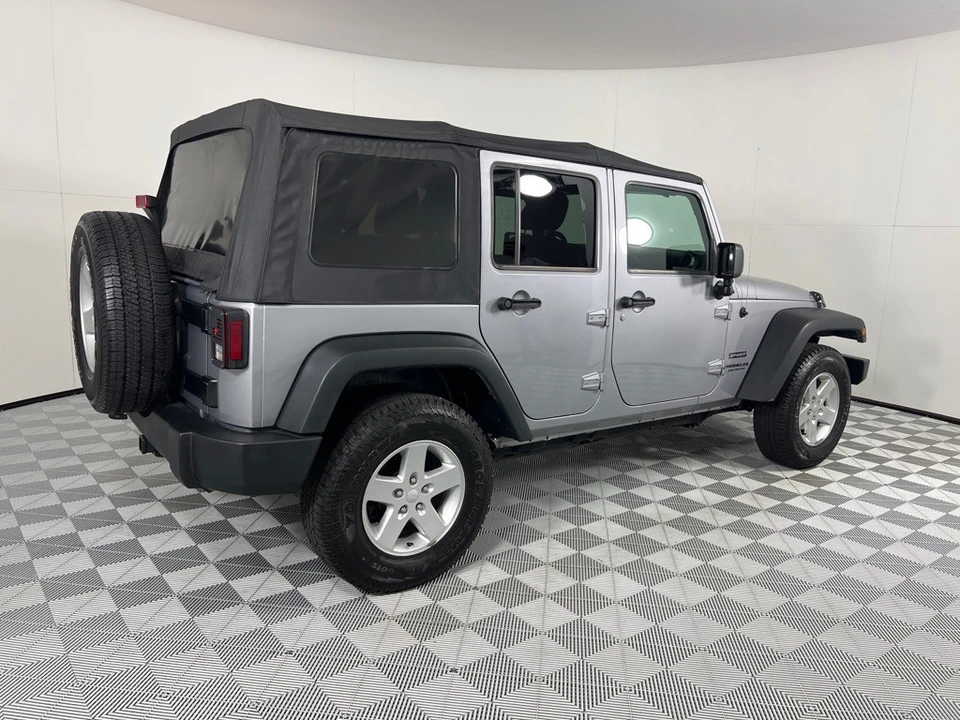 2016 Jeep JK Wrangler - Image 5 of 21