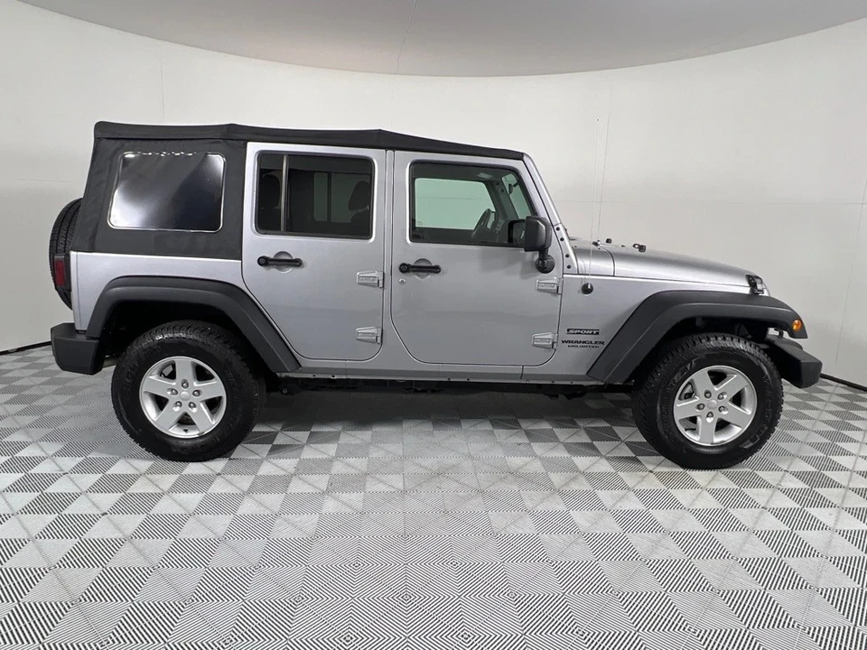 2016 Jeep JK Wrangler - Image 4 of 12
