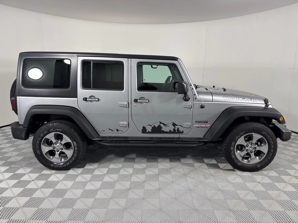 2016 Jeep JK Wrangler - Image 4 of 12