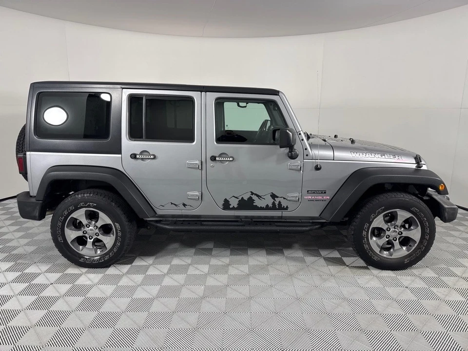 2016 Jeep JK Wrangler - Image 4 of 12