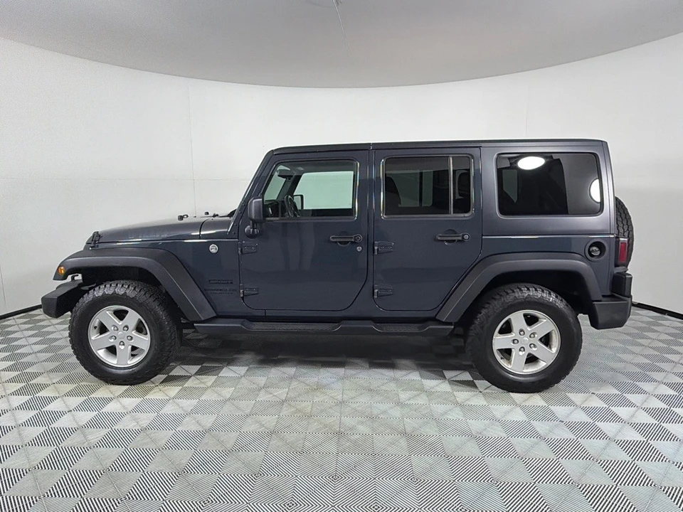 2016 Jeep Wrangler - Image 8 of 22