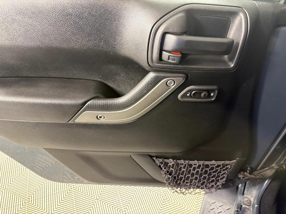 2016 Jeep Wrangler - Image 11 of 22
