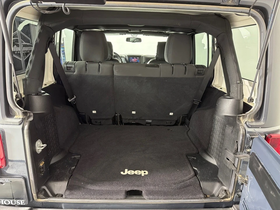 2016 Jeep Wrangler - Image 19 of 22