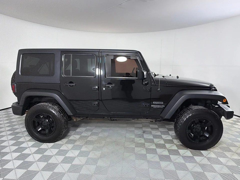 2016 Jeep JK Wrangler - Image 4 of 12