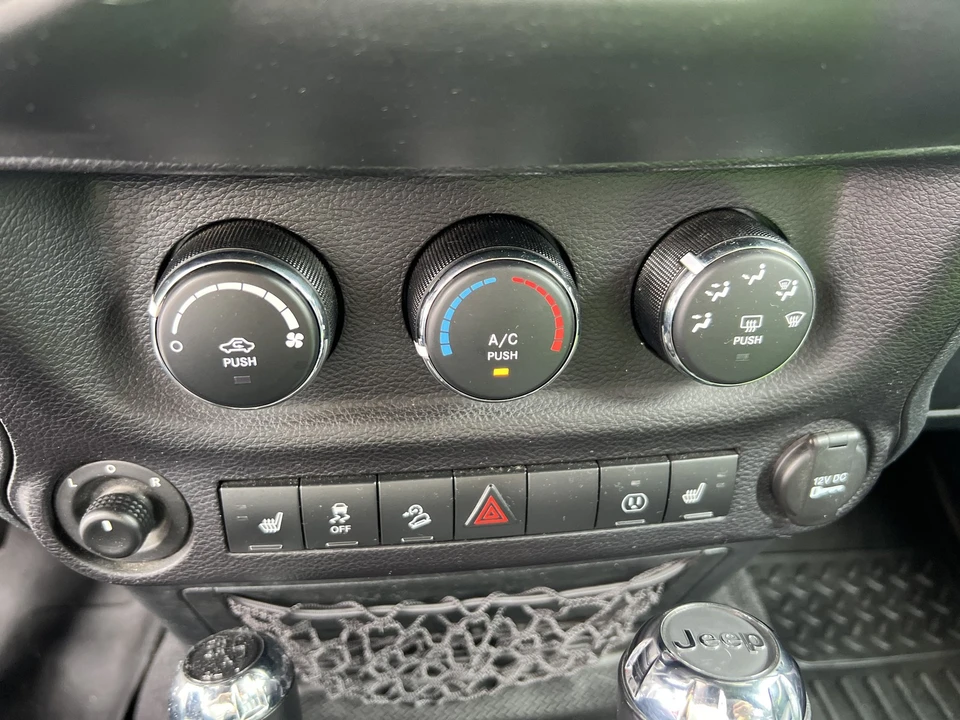 2016 Jeep JK Wrangler - Image 14 of 26