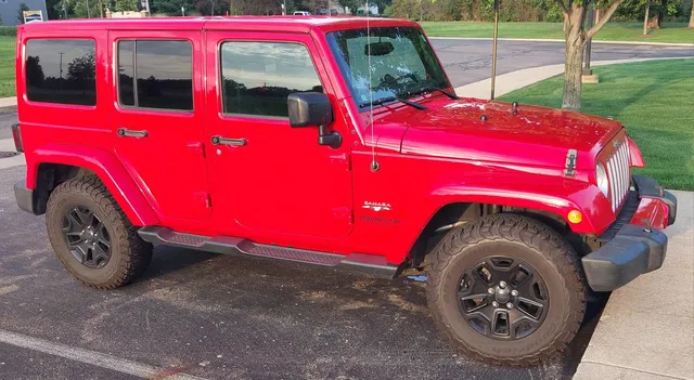 2016 Jeep Wrangler Unlimited Sahara
