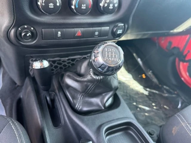 2016 Jeep - Image 26 of 31