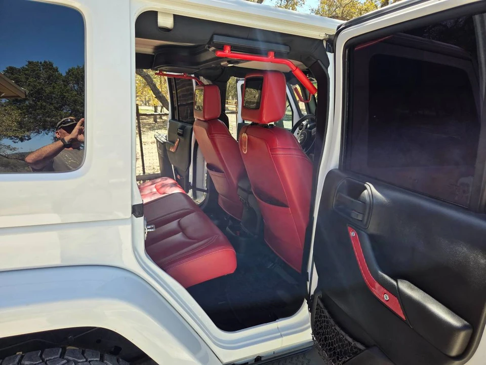 2016 Jeep JK Wrangler - Image 9 of 14