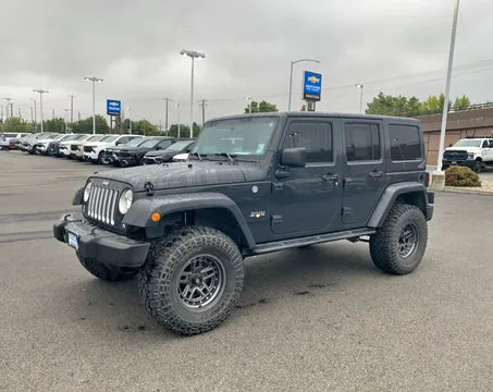 2016 Jeep Wrangler Unlimited Sahara 4WD
