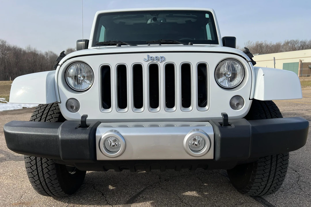 2016 Jeep JK Wrangler - Image 2 of 31