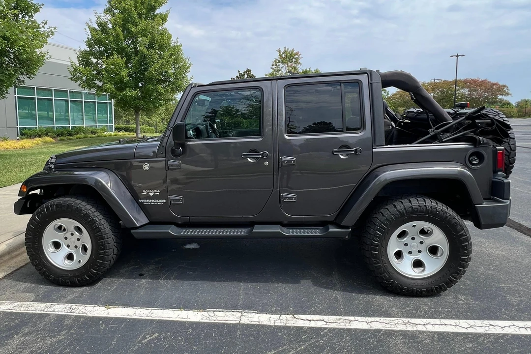 2016 Jeep JK Wrangler - Image 3 of 31