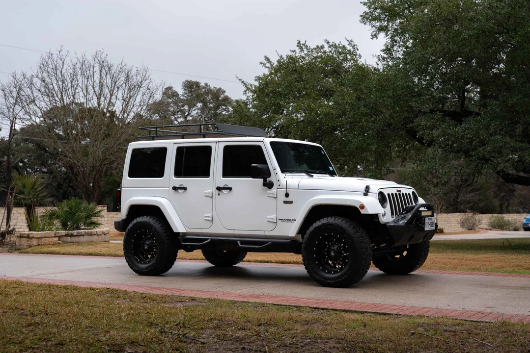 2016 Jeep JK Wrangler - Image 17 of 31