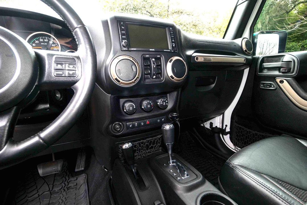 2016 Jeep JK Wrangler - Image 26 of 31