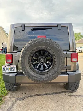 2016 Jeep Wrangler Unlimited Sahara (JK) Sport Utility 4D