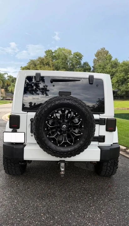 2016 Jeep JK Wrangler - Image 3 of 3