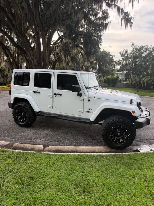 2016 Jeep JK Wrangler - Image 2 of 3