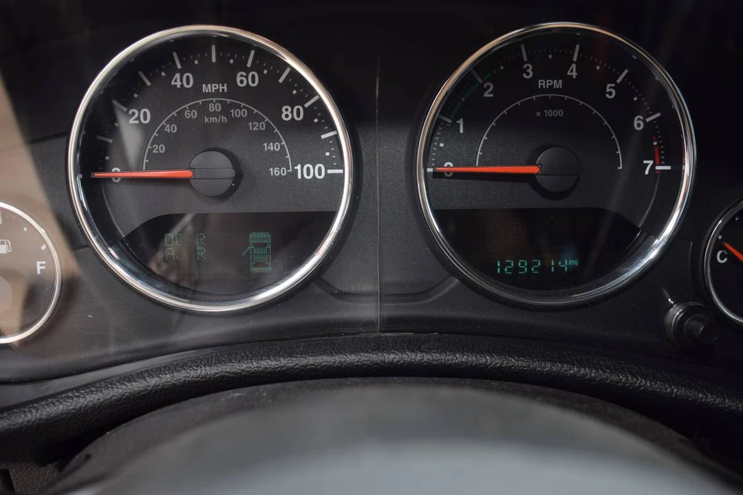 2016 Jeep JK Wrangler - Image 15 of 17