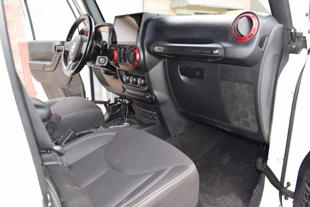 2016 Jeep JK Wrangler - Image 13 of 17