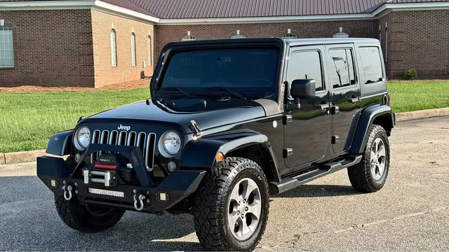 2016 Jeep Wrangler Unlimited Sahara Sport Utility 4D