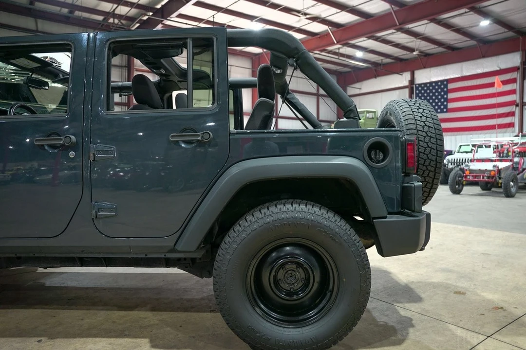 2016 Jeep JK Wrangler - Image 5 of 12