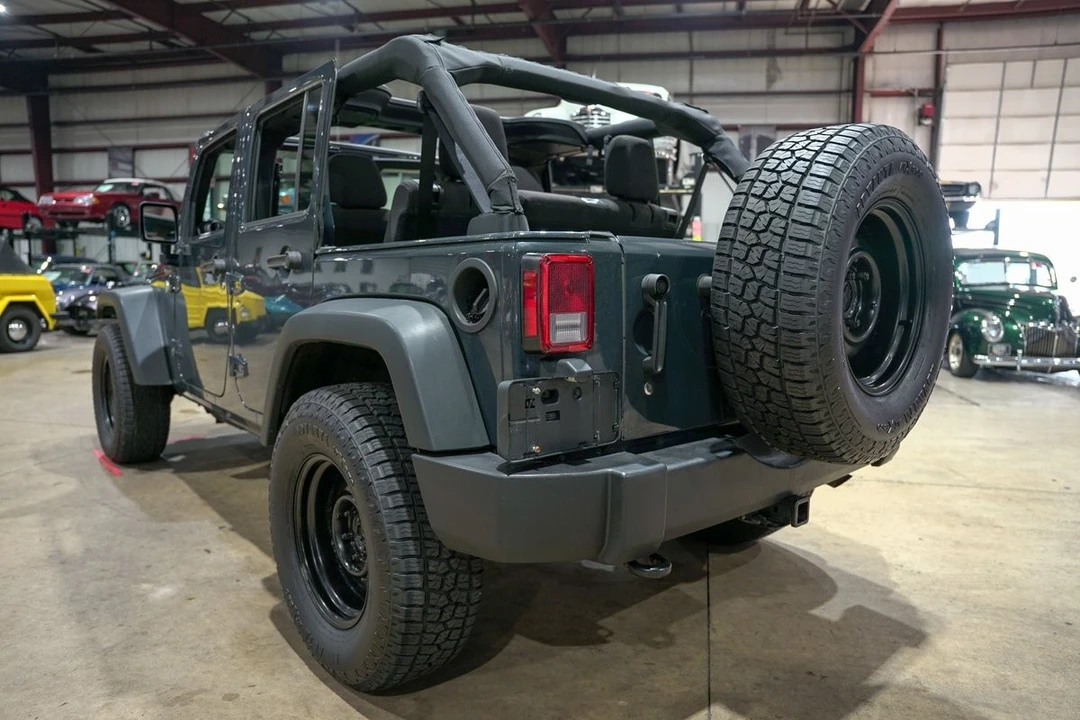 2016 Jeep JK Wrangler - Image 6 of 12