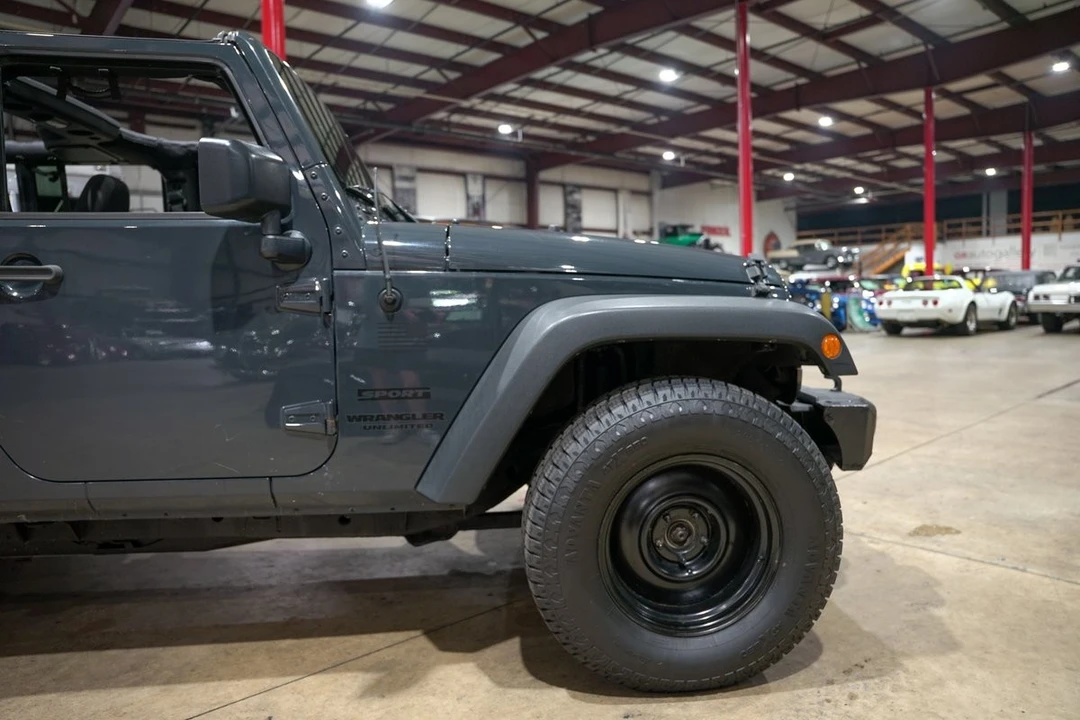 2016 Jeep JK Wrangler - Image 11 of 12