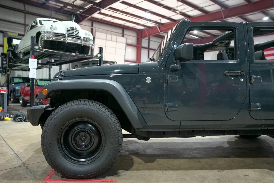 2016 Jeep JK Wrangler - Image 3 of 12