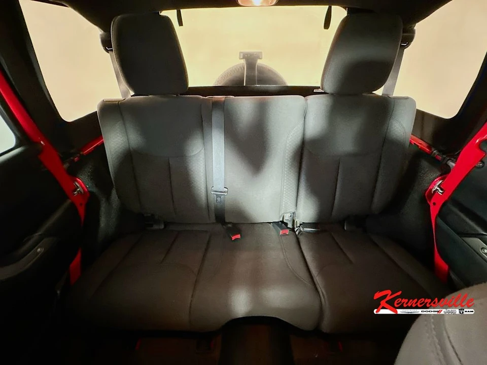 2016 Jeep JK Wrangler - Image 13 of 24