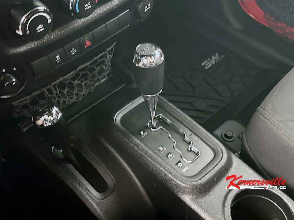 2016 Jeep JK Wrangler - Image 16 of 24