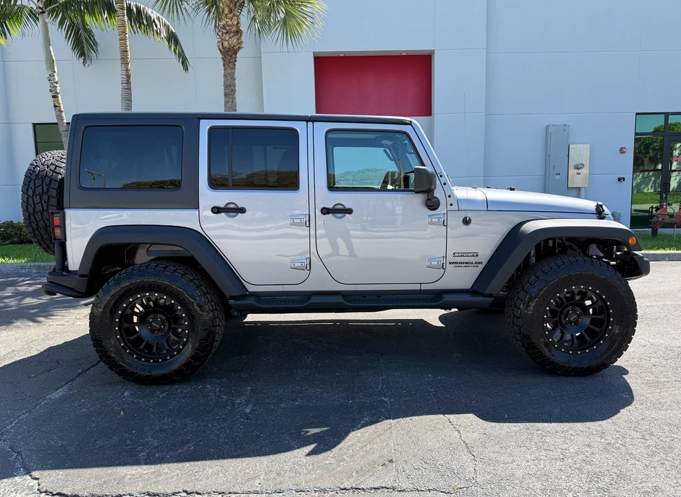 2016 Jeep JK Wrangler - Image 2 of 21