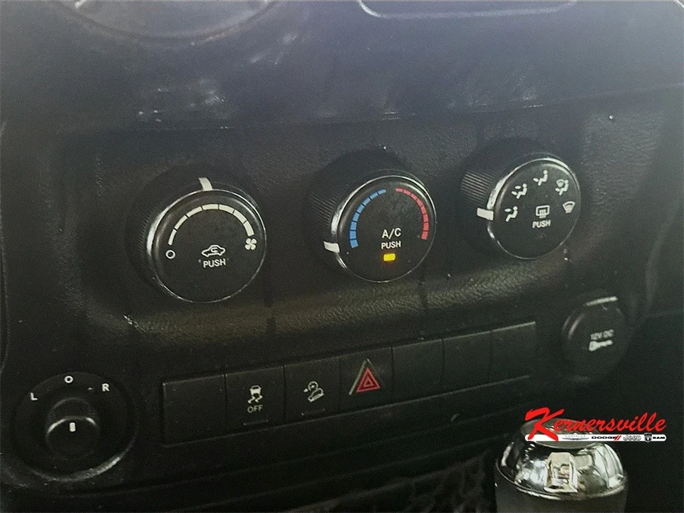 2016 Jeep JK Wrangler - Image 18 of 21