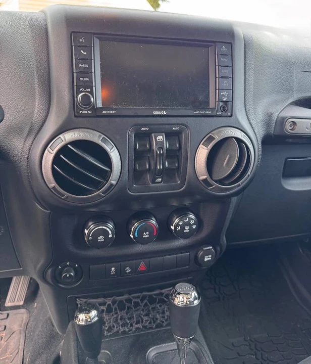 2016 Jeep JK Wrangler - Image 8 of 13