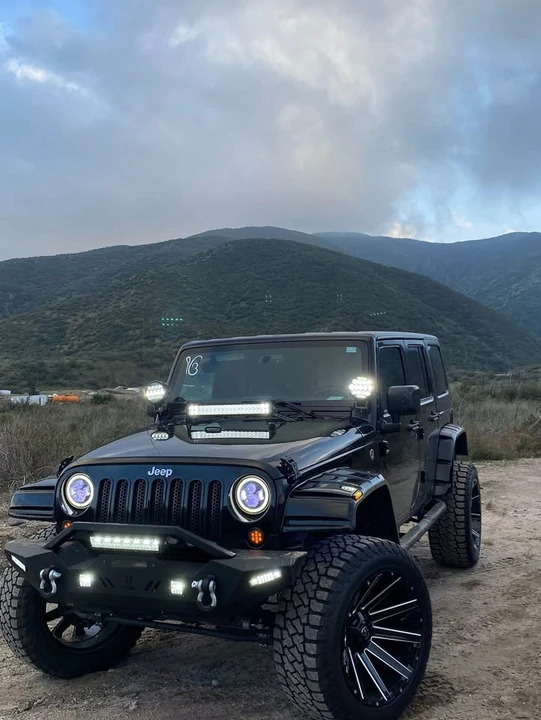 2016 Jeep JK Wrangler - Image 2 of 5