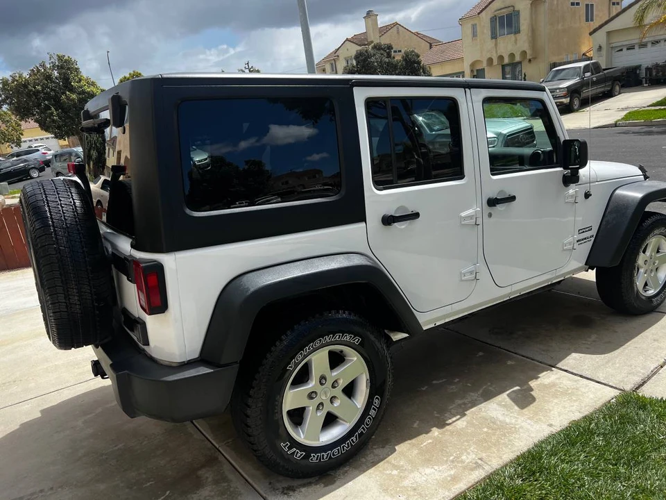 2016 Jeep JK Wrangler - Image 2 of 7