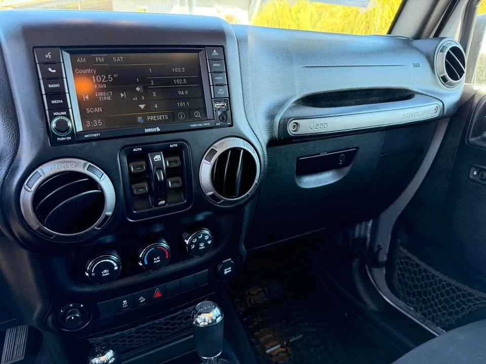2016 Jeep JK Wrangler - Image 15 of 19