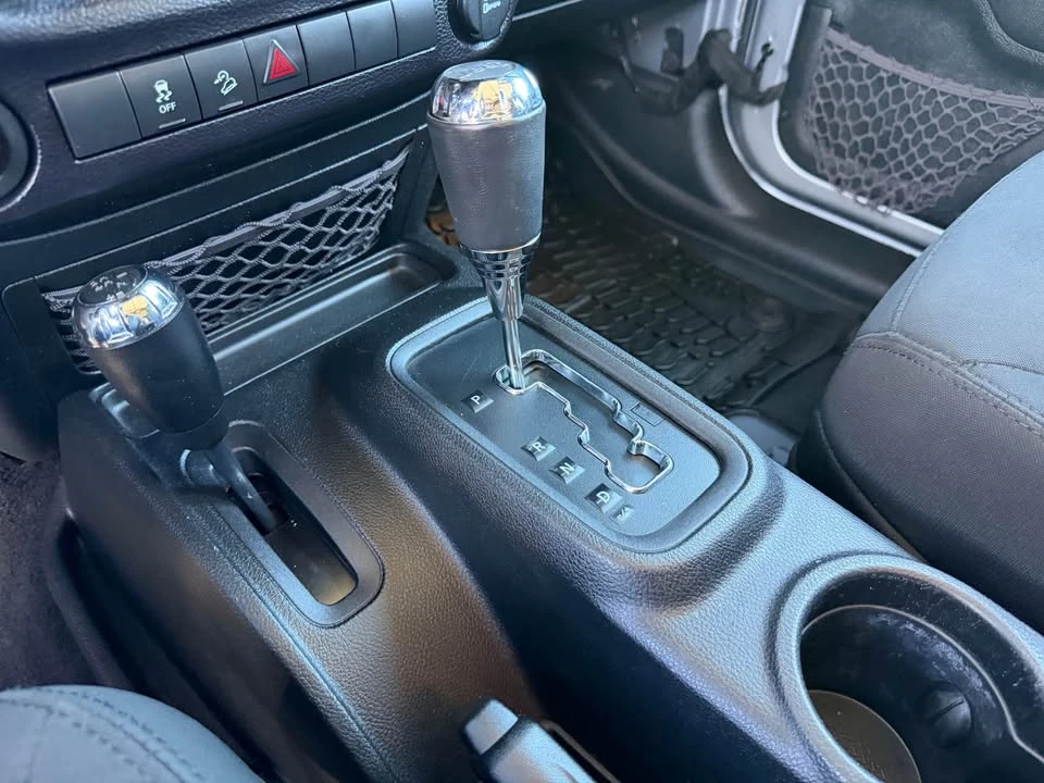 2016 Jeep JK Wrangler - Image 16 of 19