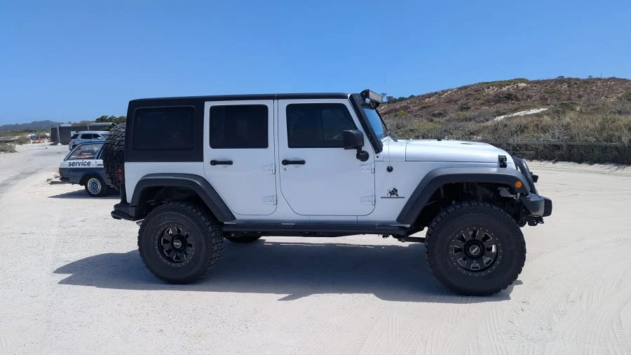 2016 Jeep JK Wrangler - Image 8 of 31