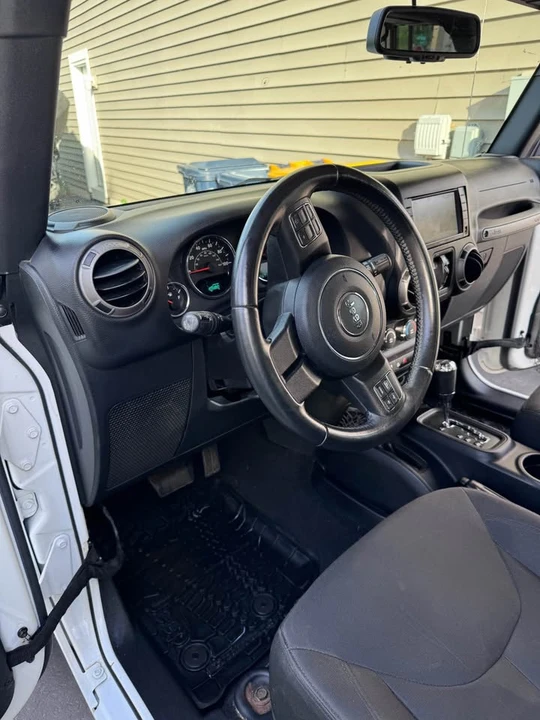 2016 Jeep JK Wrangler - Image 8 of 13