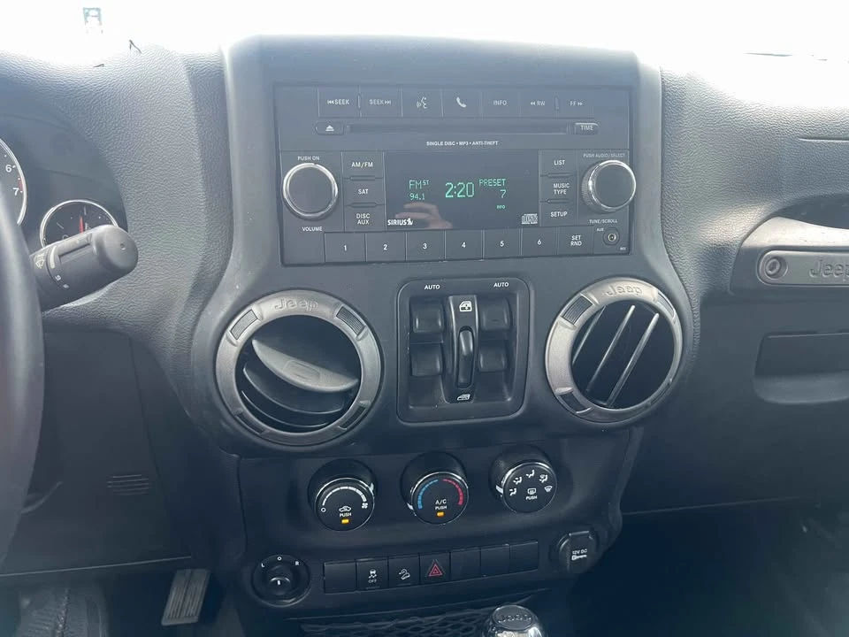 2016 Jeep JK Wrangler - Image 7 of 16
